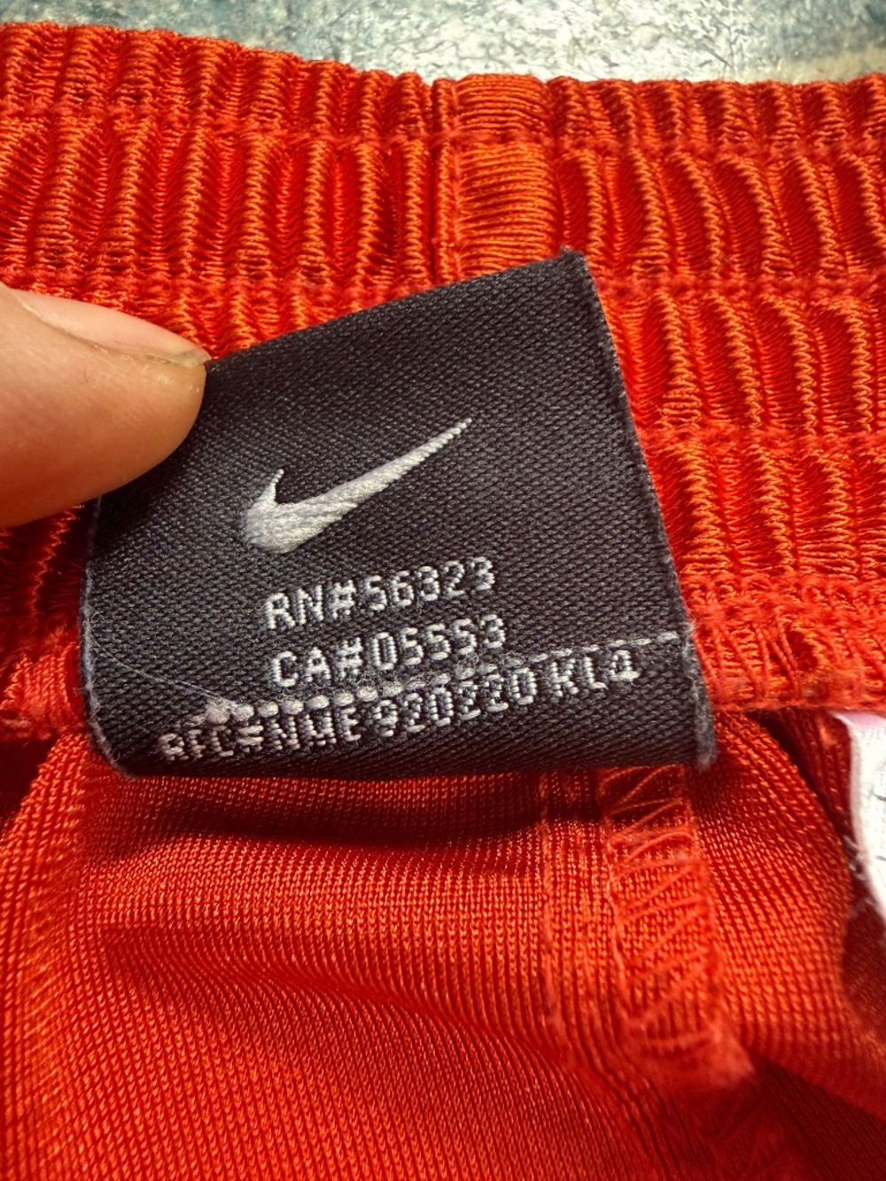 NIKE Vintage Tear-Away Basketball Pants Dazzling Orange Y2K era - Picture 13 of 16